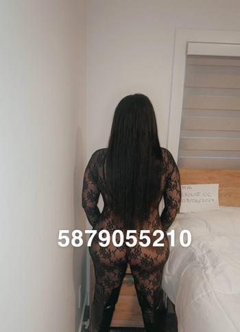 Mia, 30 Mixed female escort, Peace River Country